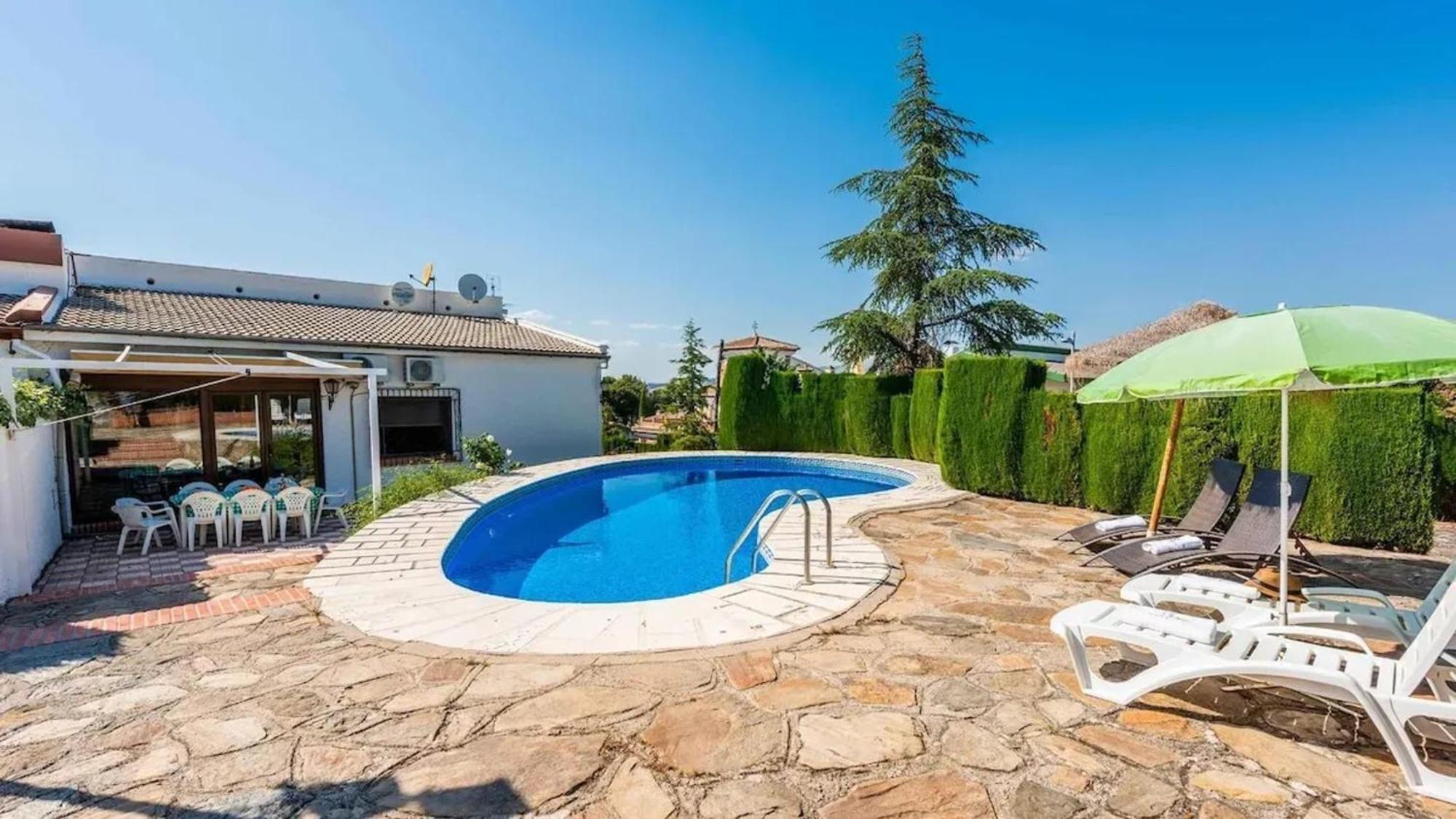 Spacious Villa With Private Pool In Monachil Extérieur photo